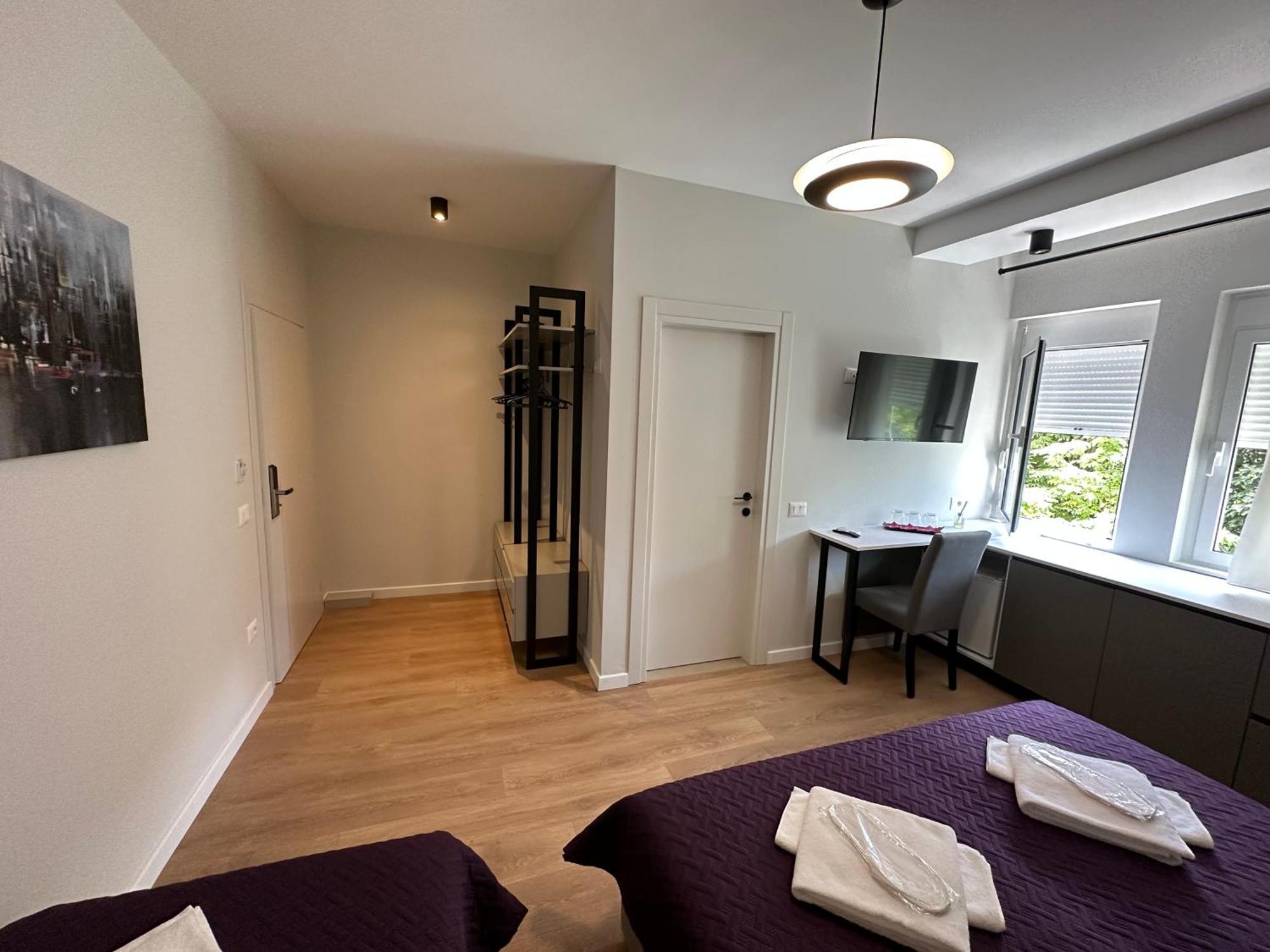 Soin Rooms Tirana Exterior foto